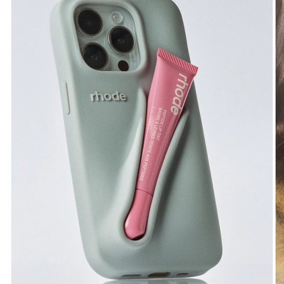 iPhone 15 pro RHODE CASE - Picture 4 of 10